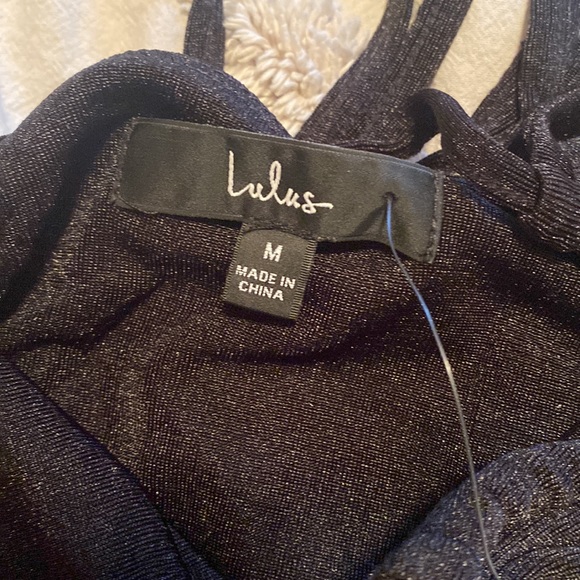 Cut Out Halter Dress - Picture 7 of 7